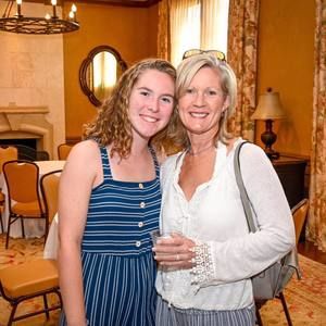 Meet your Posher, Gillian